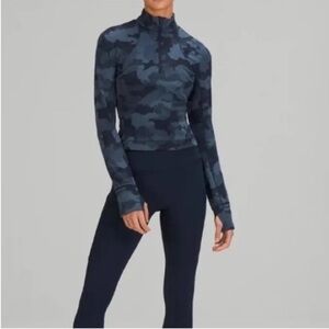 Lululemon Athletica Blue Camo Quarter-Zip Pullover, Size 6